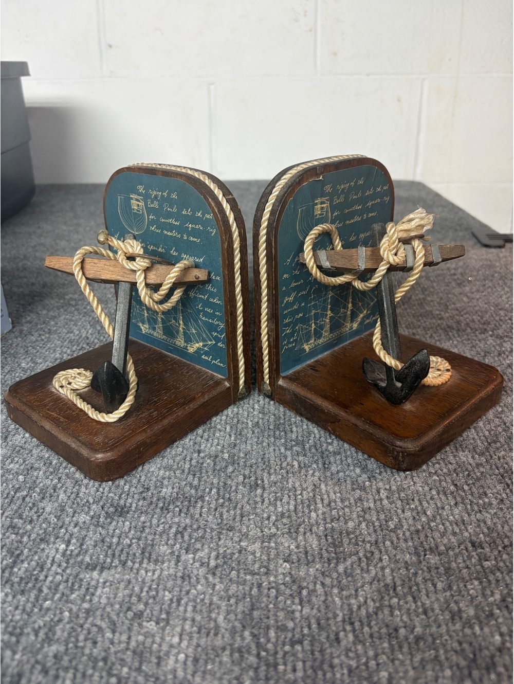Napco Vintage Nautical Anchor Bookends Rope & Rustic Wooden Base Home Office